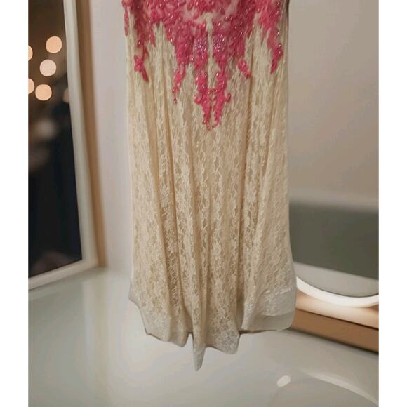 Terani Couture Evening Pink Embroidered Fancy Dress Size 6 - Picture 5 of 7